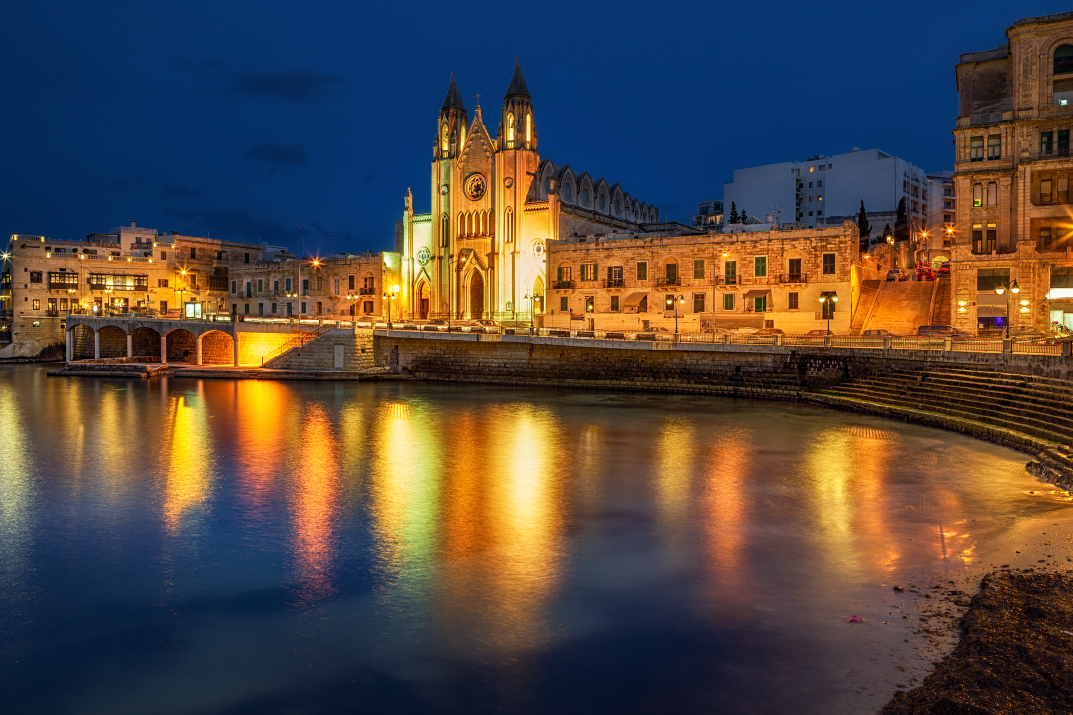 night tours malta